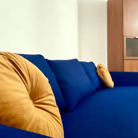 In Centro Con Terrazza Apartamento Quartu SantʼElena